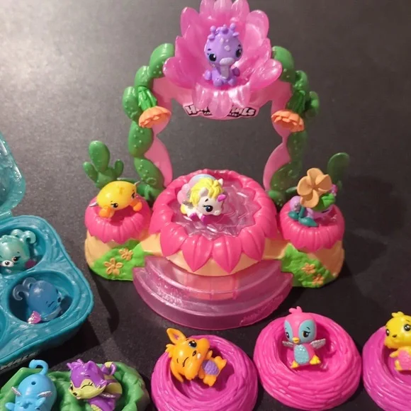 Large lot of Hatchimals - Picture 2 of 5